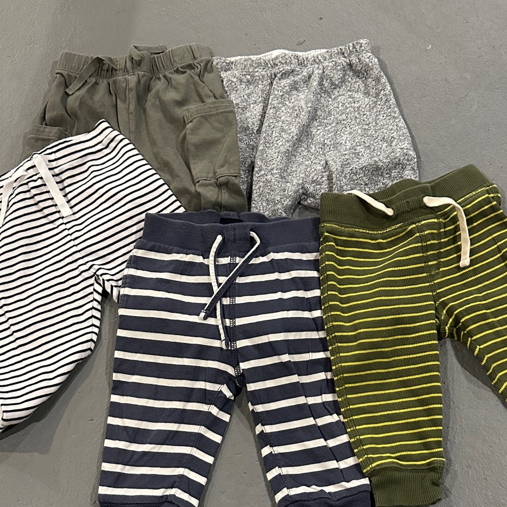 GAP Kids Sweatpants & Joggers Set - Green, Gray, Black, White